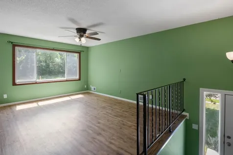 13986 Herald Way Apple Valley MN 55124