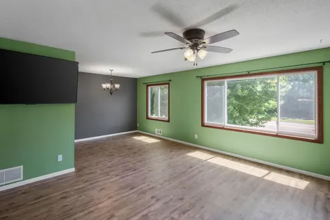 13986 Herald Way Apple Valley MN 55124