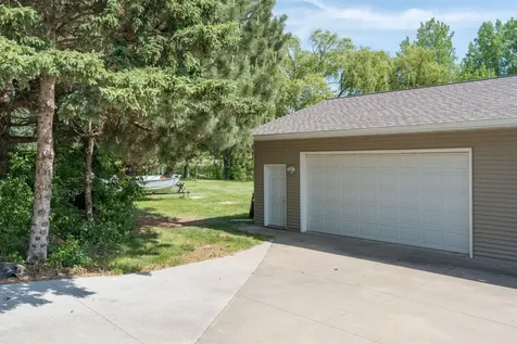 6105 Shamrock Drive Madison Lake MN 56063