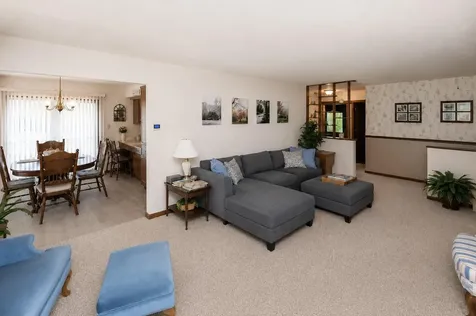 24321 Koenig Drive Saint Augusta MN 56301