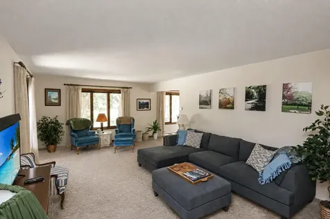 24321 Koenig Drive Saint Augusta MN 56301
