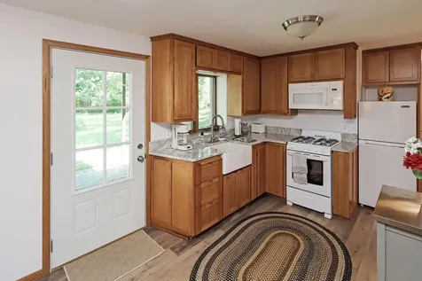 24321 Koenig Drive Saint Augusta MN 56301
