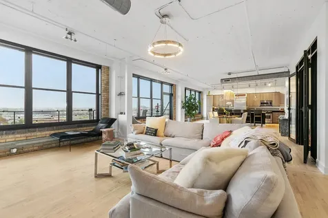 290 Market Street Minneapolis MN 55405