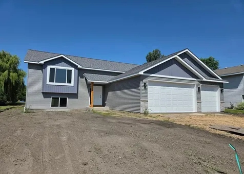 310 Gloria Avenue Green Isle MN 55338