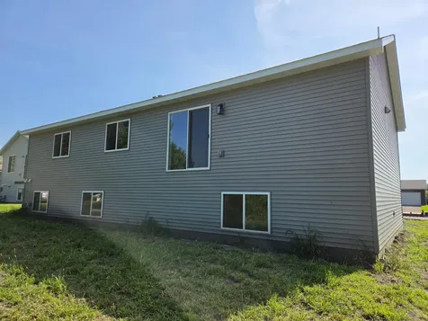 310 Gloria Avenue Green Isle MN 55338
