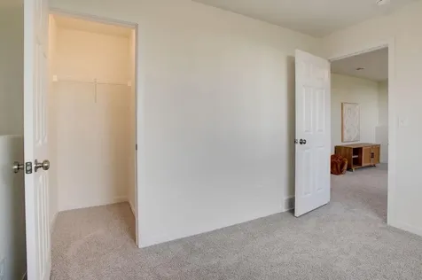 6783 Belding Drive S Fargo ND 58104