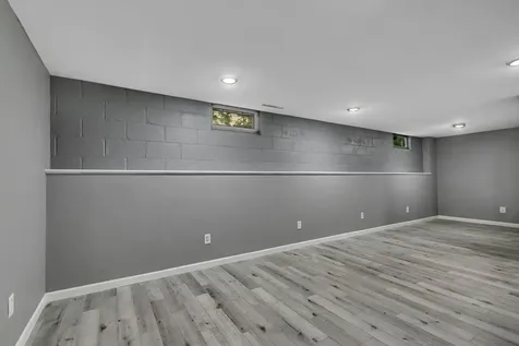 122 30th Avenue N Saint Cloud MN 56303