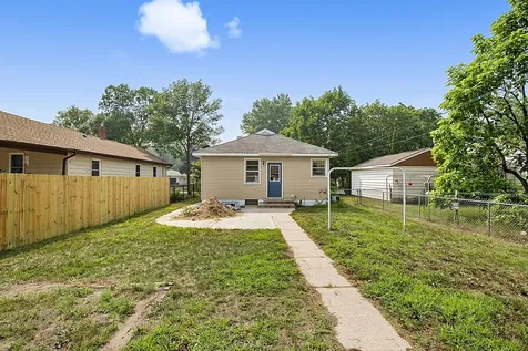 122 30th Avenue N Saint Cloud MN 56303