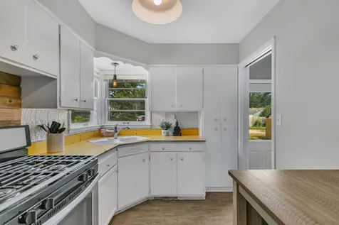 122 30th Avenue N Saint Cloud MN 56303