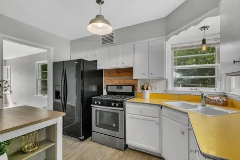 122 30th Avenue N Saint Cloud MN 56303