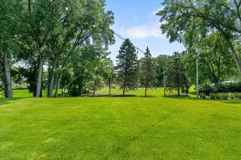 12738 Gordon Drive Eden Prairie MN 55346