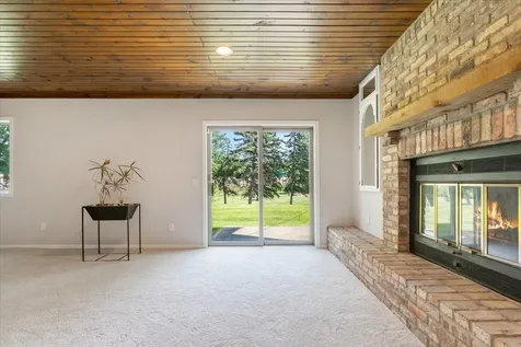 12738 Gordon Drive Eden Prairie MN 55346
