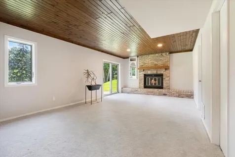 12738 Gordon Drive Eden Prairie MN 55346