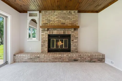 12738 Gordon Drive Eden Prairie MN 55346