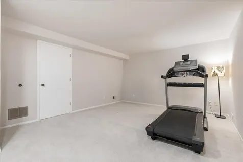 12738 Gordon Drive Eden Prairie MN 55346