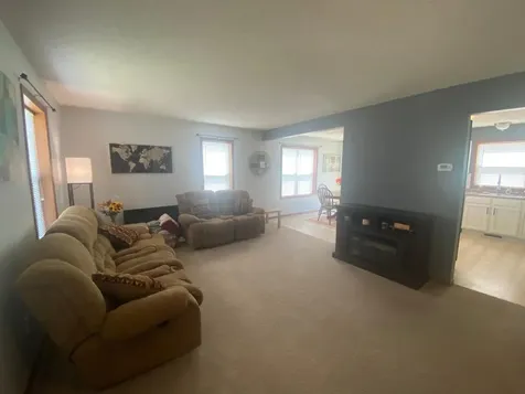 805 3rd Avenue NE Plainview MN 55964