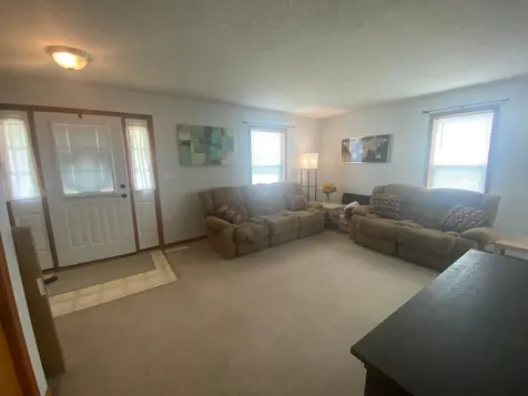 805 3rd Avenue NE Plainview MN 55964