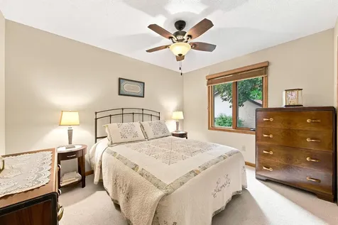 8033 Dakota Lane Chanhassen MN 55317