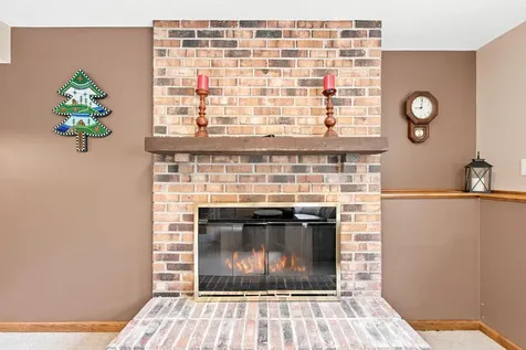 8033 Dakota Lane Chanhassen MN 55317