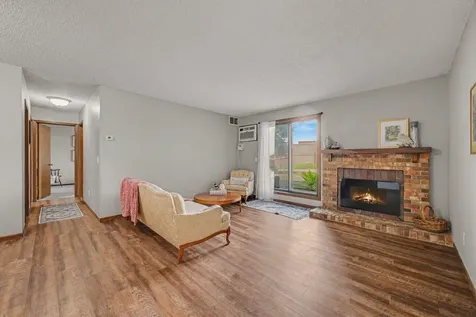 2079 Parkside Drive Saint Paul MN 55119
