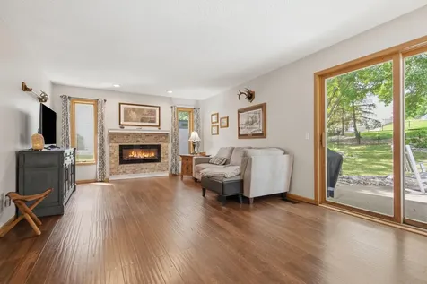 5604 Lone Oak Drive Savage MN 55378