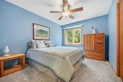 5604 Lone Oak Drive Savage MN 55378