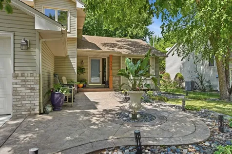 5604 Lone Oak Drive Savage MN 55378
