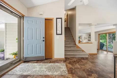 5604 Lone Oak Drive Savage MN 55378