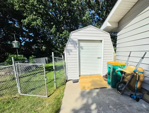411 Ridge Road Albert Lea MN 56007