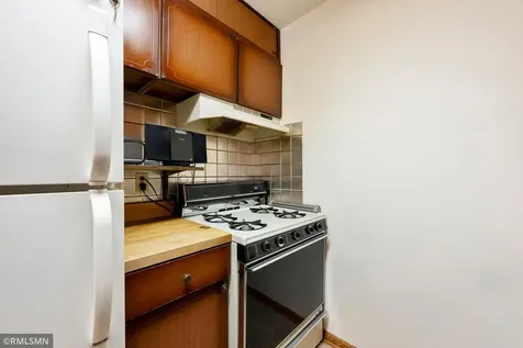 7000 Sandell Avenue Edina MN 55435