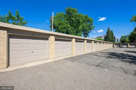 7000 Sandell Avenue Edina MN 55435