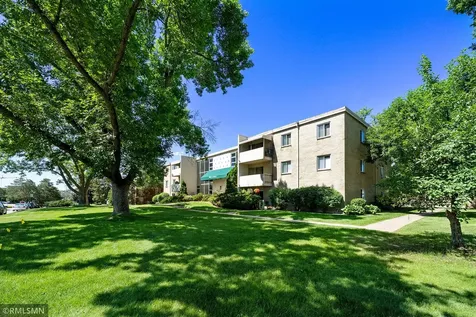 7000 Sandell Avenue Edina MN 55435