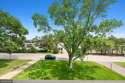 7000 Sandell Avenue Edina MN 55435