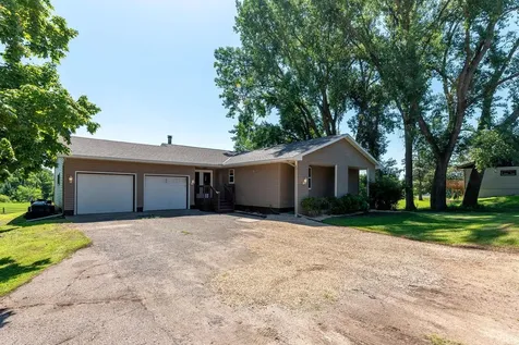 33385 Sibley Heights Lane Le Sueur MN 56058