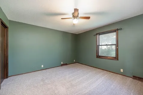 33385 Sibley Heights Lane Le Sueur MN 56058