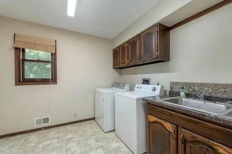 33385 Sibley Heights Lane Le Sueur MN 56058