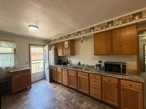 206 E 2nd Street Hardwick MN 56134
