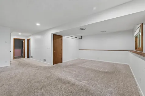 2421 4th Street White Bear Twp MN 55110