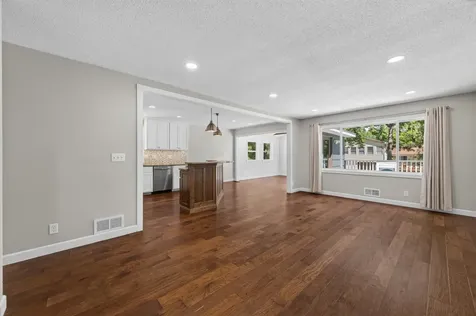 2421 4th Street White Bear Twp MN 55110