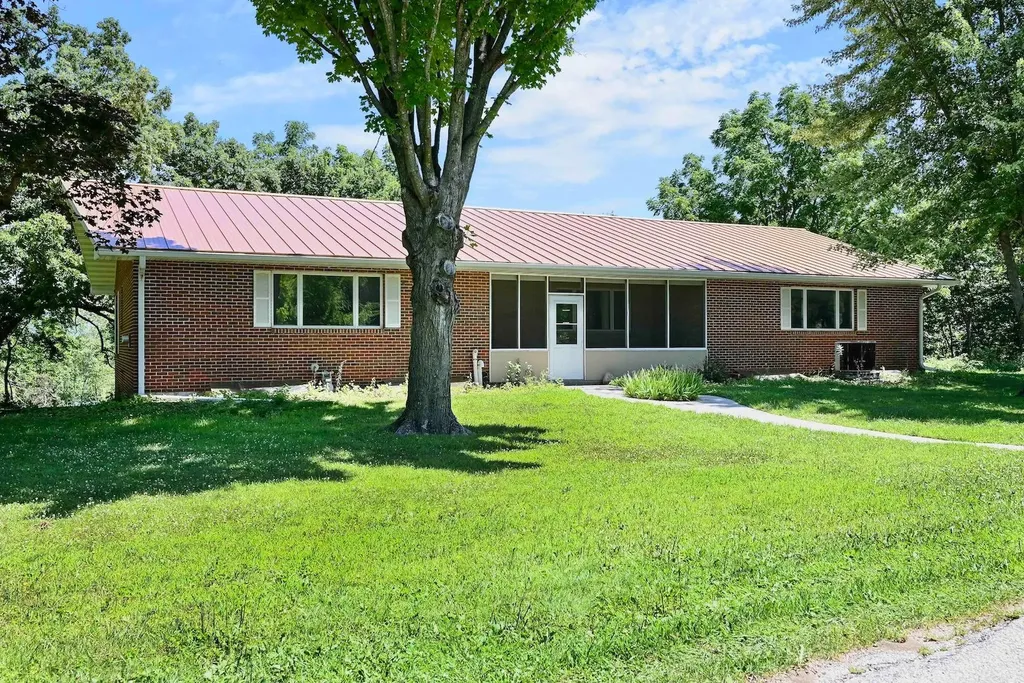 47 Marval Drive Minnesota City MN 55959