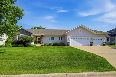 2450 Mossy Creek Drive NE Owatonna MN 55060