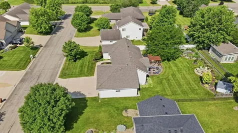 2450 Mossy Creek Drive NE Owatonna MN 55060