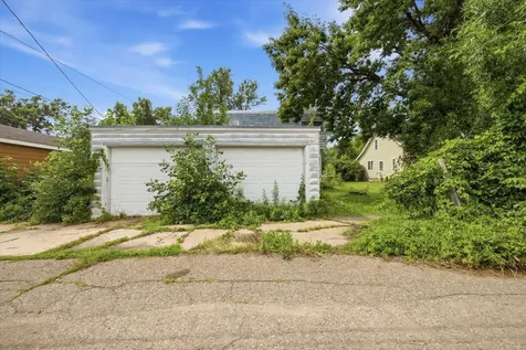 2208 4th Avenue W Hibbing MN 55746
