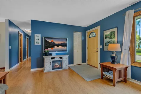 3631 Hillview Lane Saint Bonifacius MN 55375
