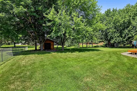 3631 Hillview Lane Saint Bonifacius MN 55375