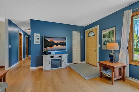 3631 Hillview Lane Saint Bonifacius MN 55375