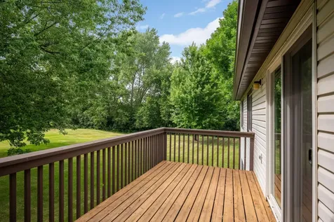 4361 Buckingham Court Vadnais Heights MN 55127