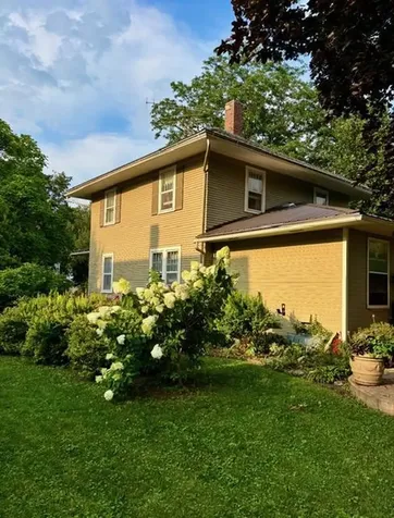 316 Newburg Avenue W Mabel MN 55954
