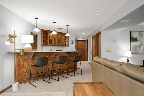 1465 18th Avenue NW New Brighton MN 55112