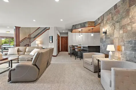 6260 Broadview Drive Prior Lake MN 55372